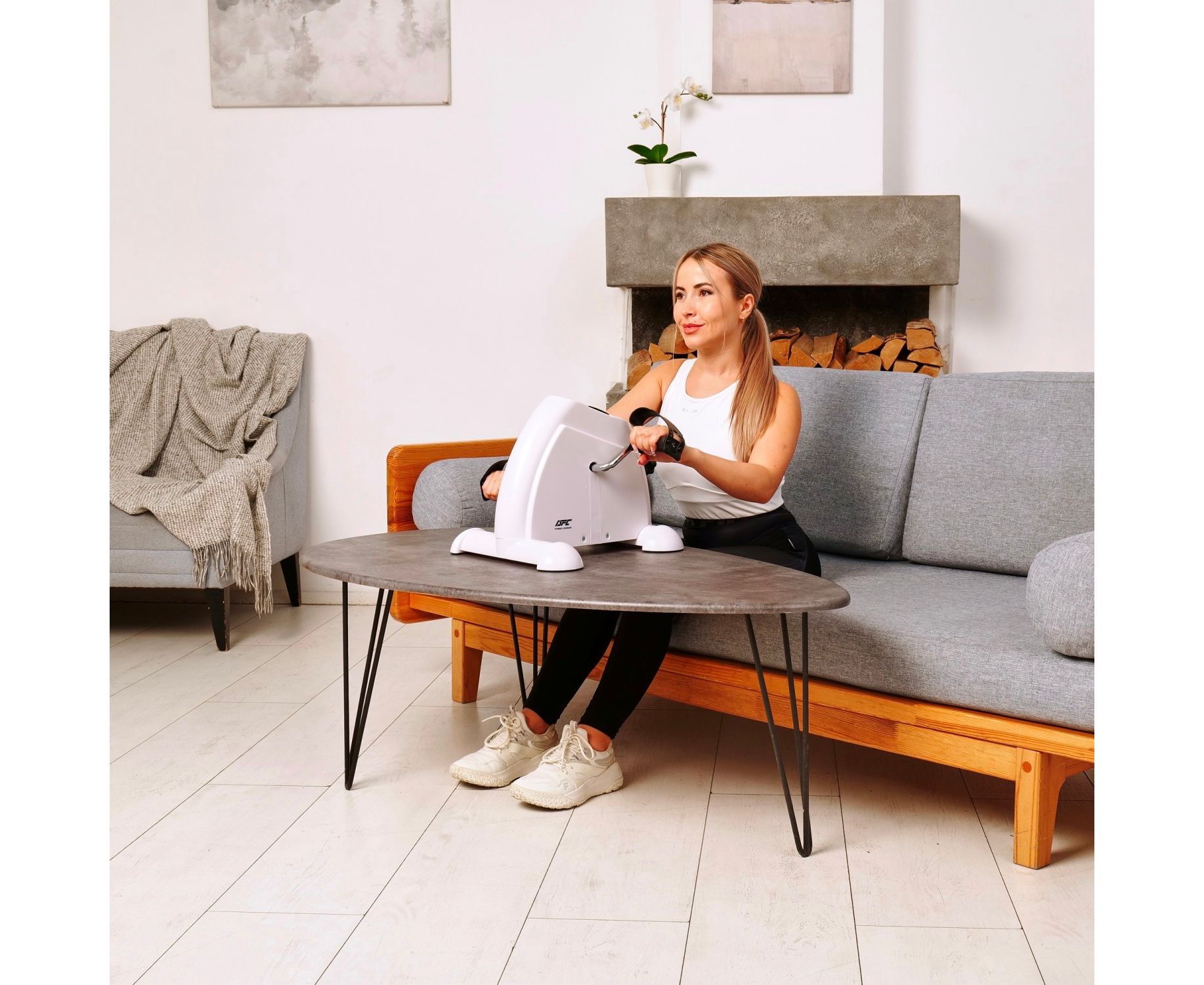 Велотренажер мини DFC B12 Белый — изображение 9