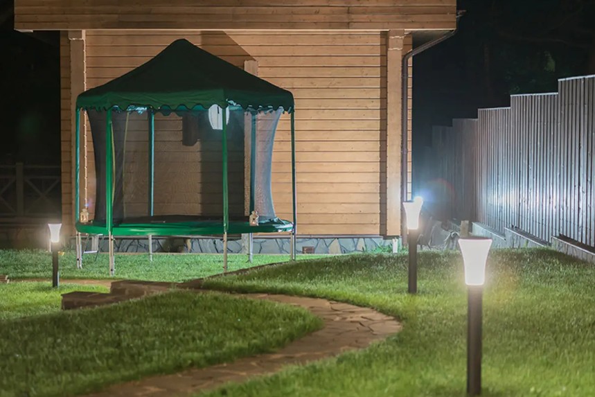 Батут Hasttings Classic Green 2,44 м, 8 футов — изображение 4