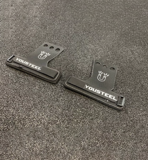 Накладки чёрн. три отверстия L